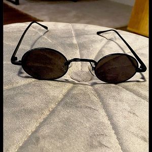 High-quality vintage Fresh Glass Japan glasses